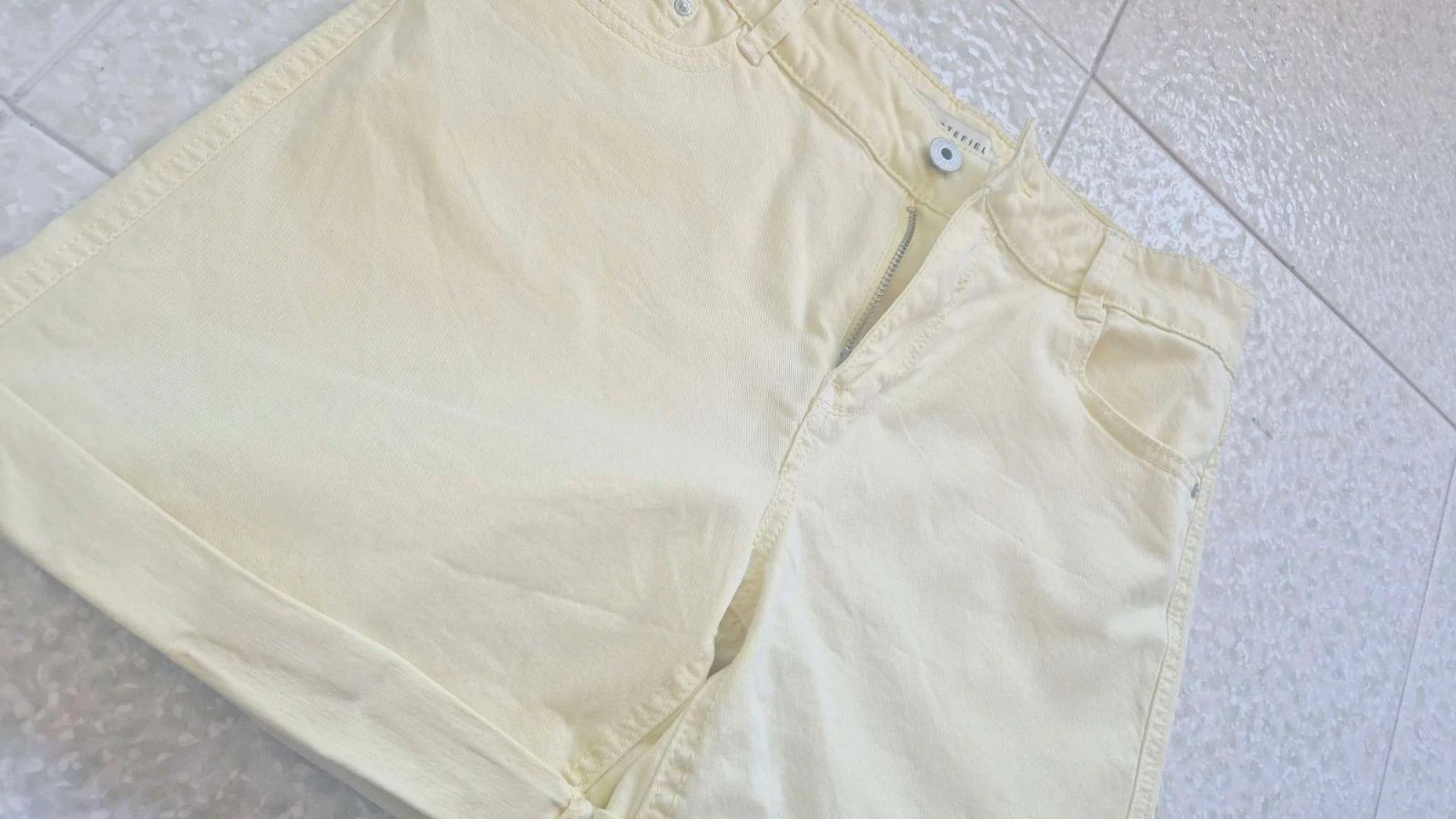 Lichte gele Cortefiel shorts 38 – photo 3